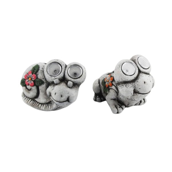 Solar Powered Cement Garden Frog with LED Eyes Outdoor Yard Decor