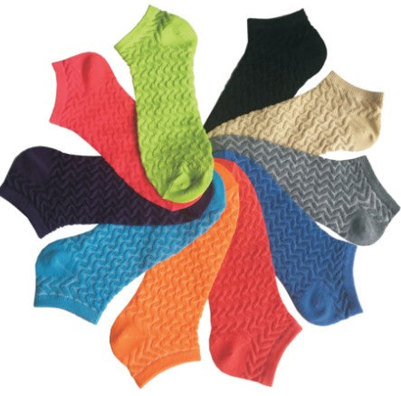 Women's No Show Novelty Socks - Embroidered Waves - 10-Pair Packs - Size 9-11