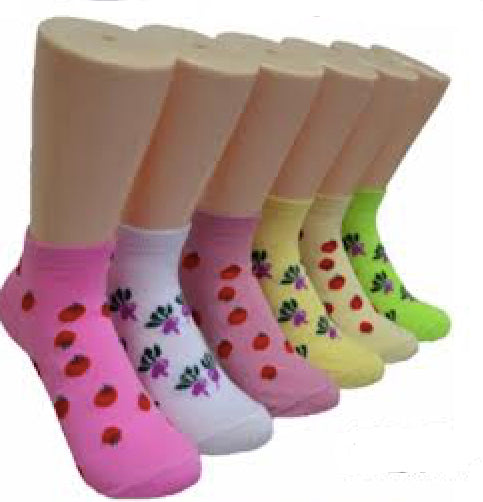 Women's Low Cut Novelty Socks - Garden Vegetable Print - Size 9-11