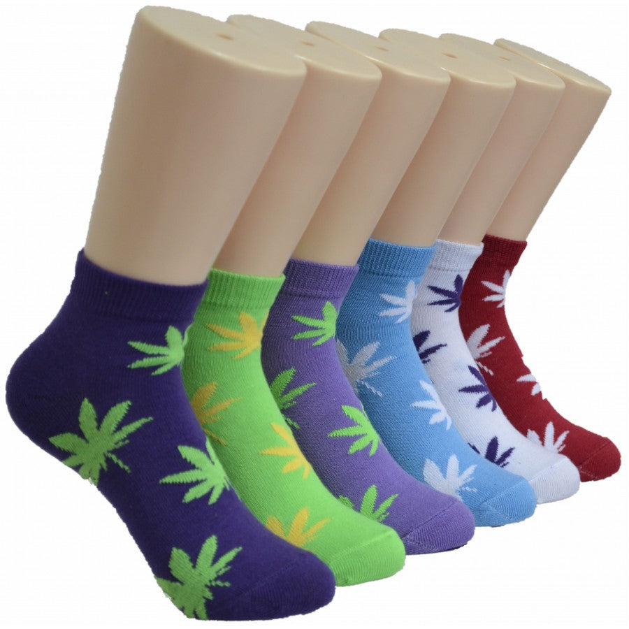 Women's Low Cut Novelty Socks - Marijuana Leaf Print - Size 9-11