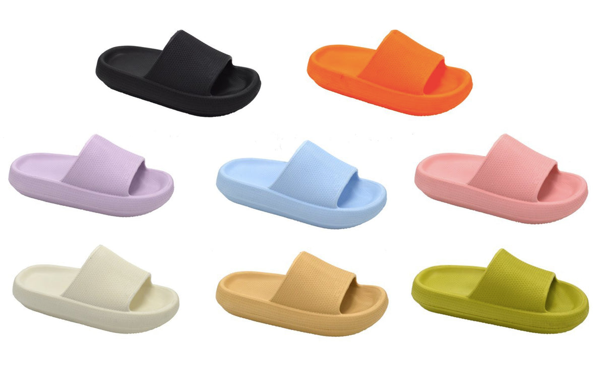Women's Textured Bardados Sandals - Assorted Colors - White
